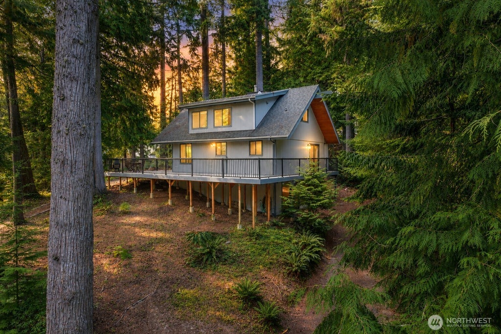 Photo of 32 Canyon Court, Bellingham, WA 98229 (MLS # 2577098)