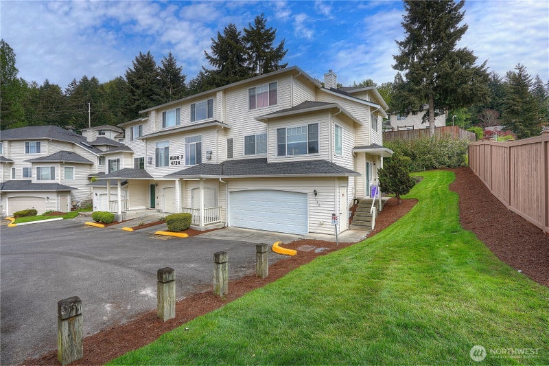 4724 Mill Pond Drive SE 702