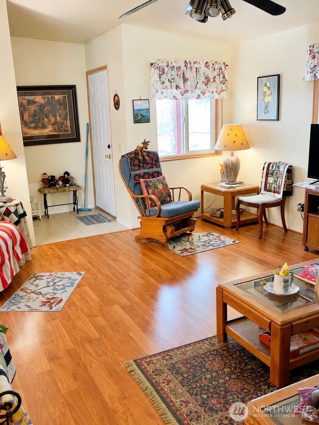 836 Harmon Way S 2