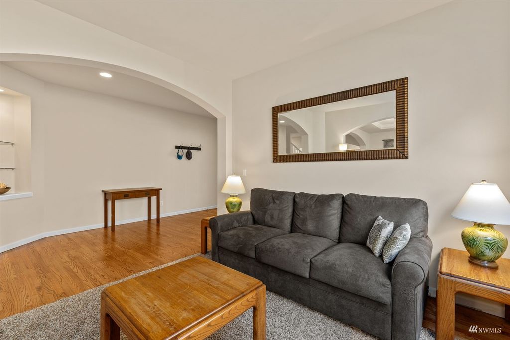 Photo of 16136 Parkside Way SE, Renton, WA 98058 (MLS # 1982093)