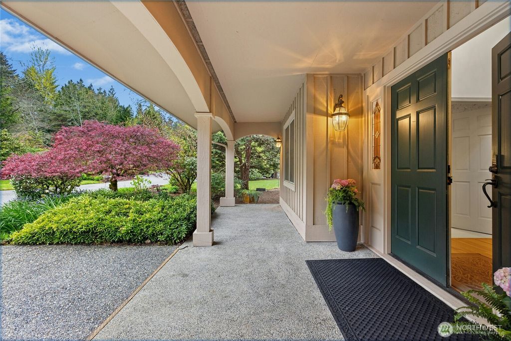 Photo of 3530 140th Avenue NE, Bellevue, WA 98005 (MLS # 2504187)