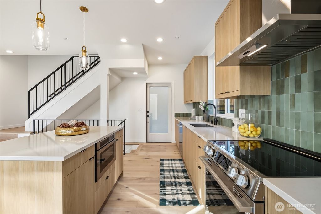 Photo of 11741 23rd Place NE, Seattle, WA 98125 (MLS # 2488567)