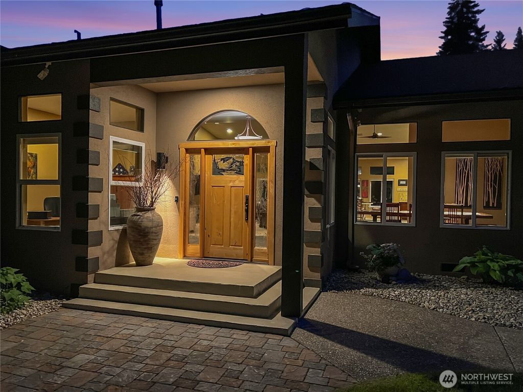 Photo of 20693 Miracle Mile Lk, Leavenworth, WA 98826 (MLS # 2504402)