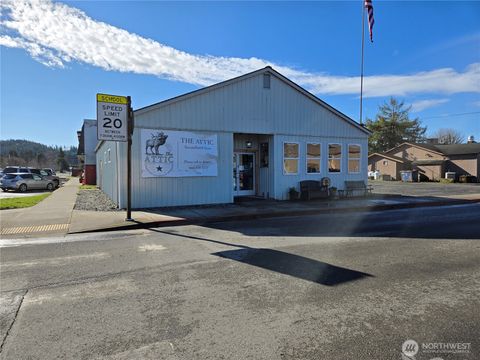 Photo of 110 S Spartan Avenue, Forks, WA 98331 (MLS # 2487735)