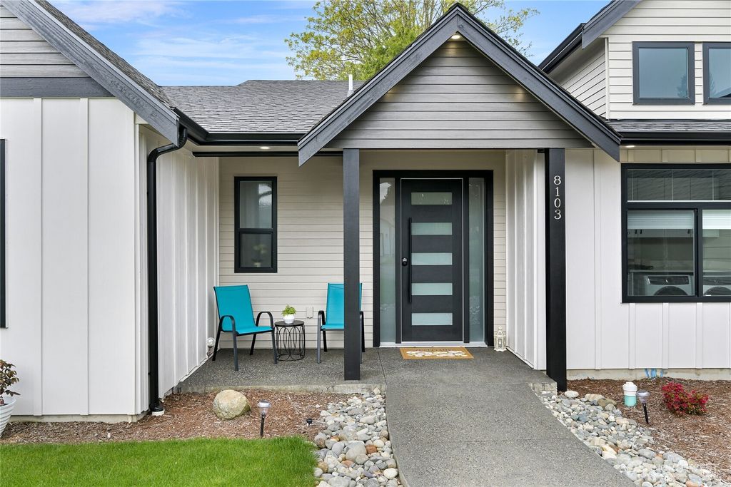 Photo of 8103 Kayak Way, Blaine, WA 98230 (MLS # 2513258)