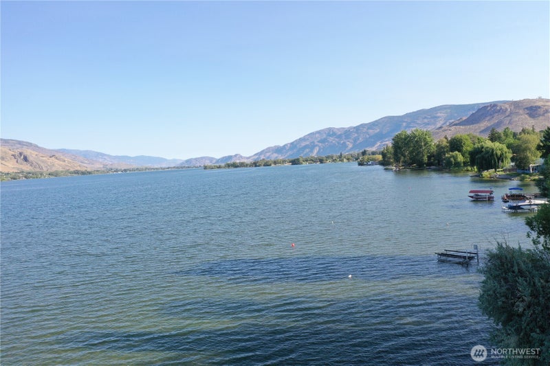 9 E Lake View Loop Trail