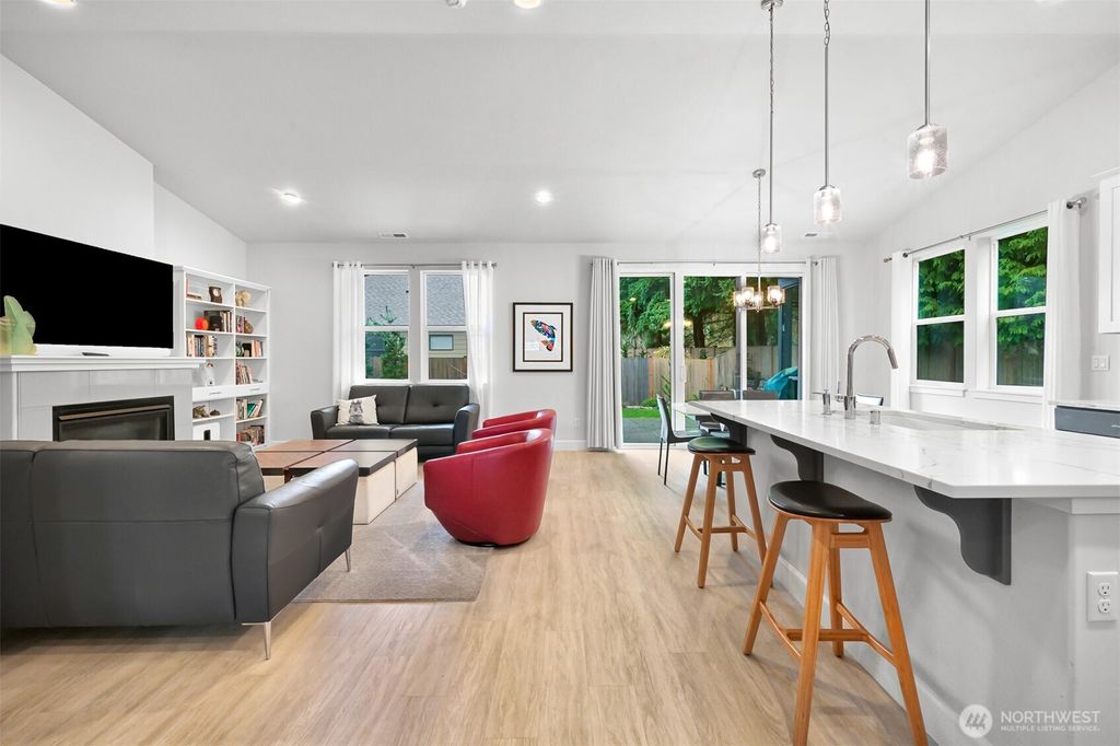 Photo of 1384 Fernwood Lane, Ferndale, WA 98248 (MLS # 2495242)