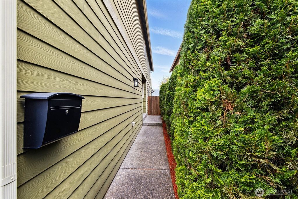 Photo of 8506 S 120th Street, Seattle, WA 98178 (MLS # 2368328)