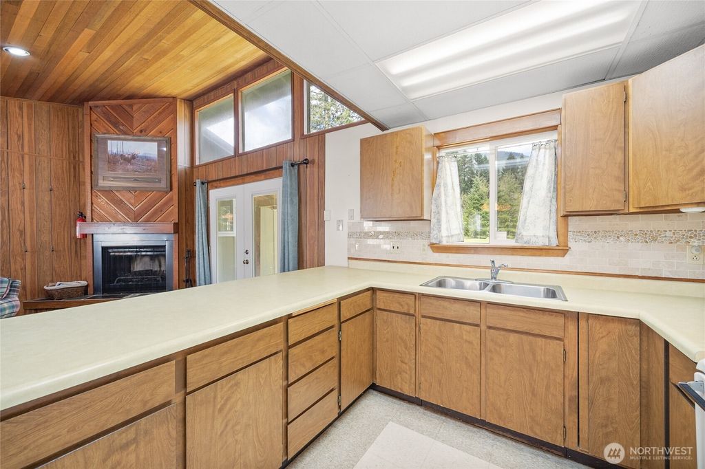 Photo of 123 Butter Creek Lane, Packwood, WA 98361 (MLS # 2514364)