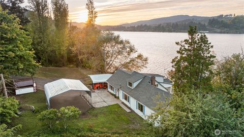 Photo of 1885 SW Bay Street, Port Orchard, WA 98366 (MLS # 2443342)