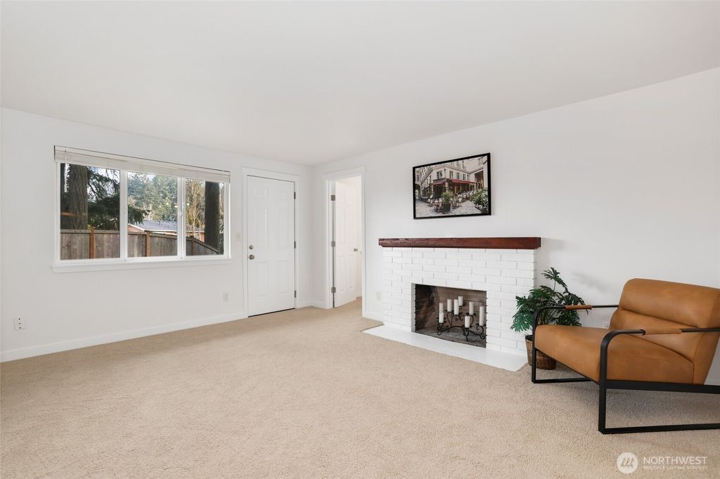 Photo of 2403 B Street, Steilacoom, WA 98388 (MLS # 2471586)