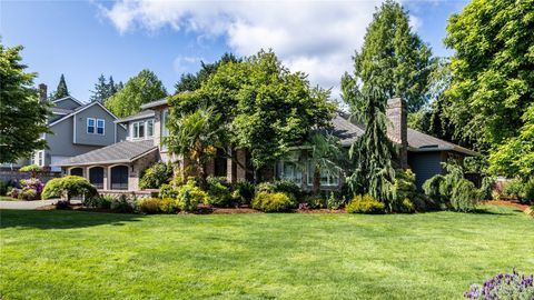 19337 4th Avenue SW Normandy Park WA 98166