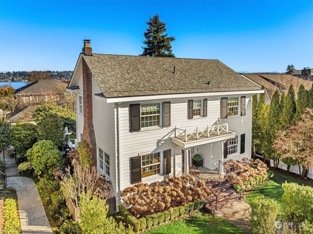 Photo of 3114 Mount Rainier Drive S, Seattle, WA 98144 (MLS # 2326877)