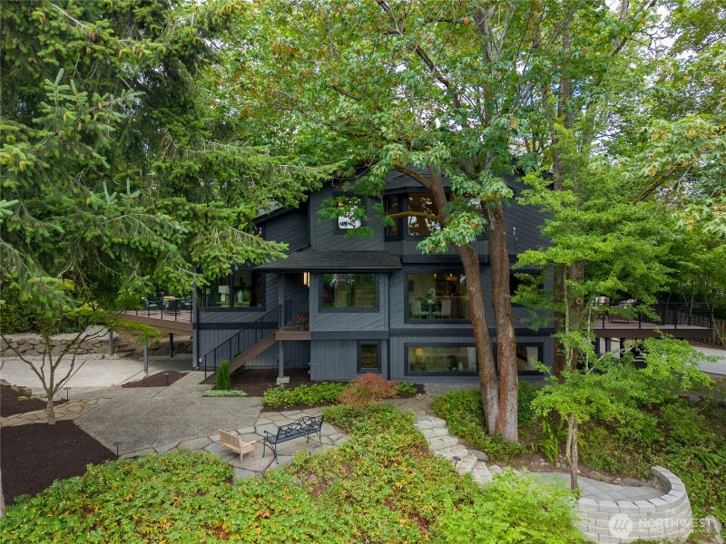5100 NE 55th Street