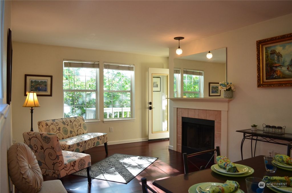 Photo of 2670 118th Avenue SE #101, Bellevue, WA 98005 (MLS # 2039277)