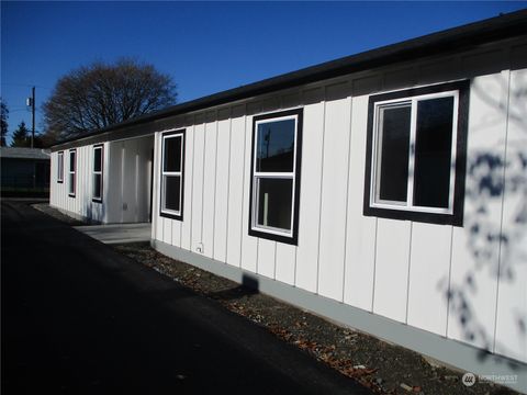 711 S 4th Avenue Kelso WA 98626