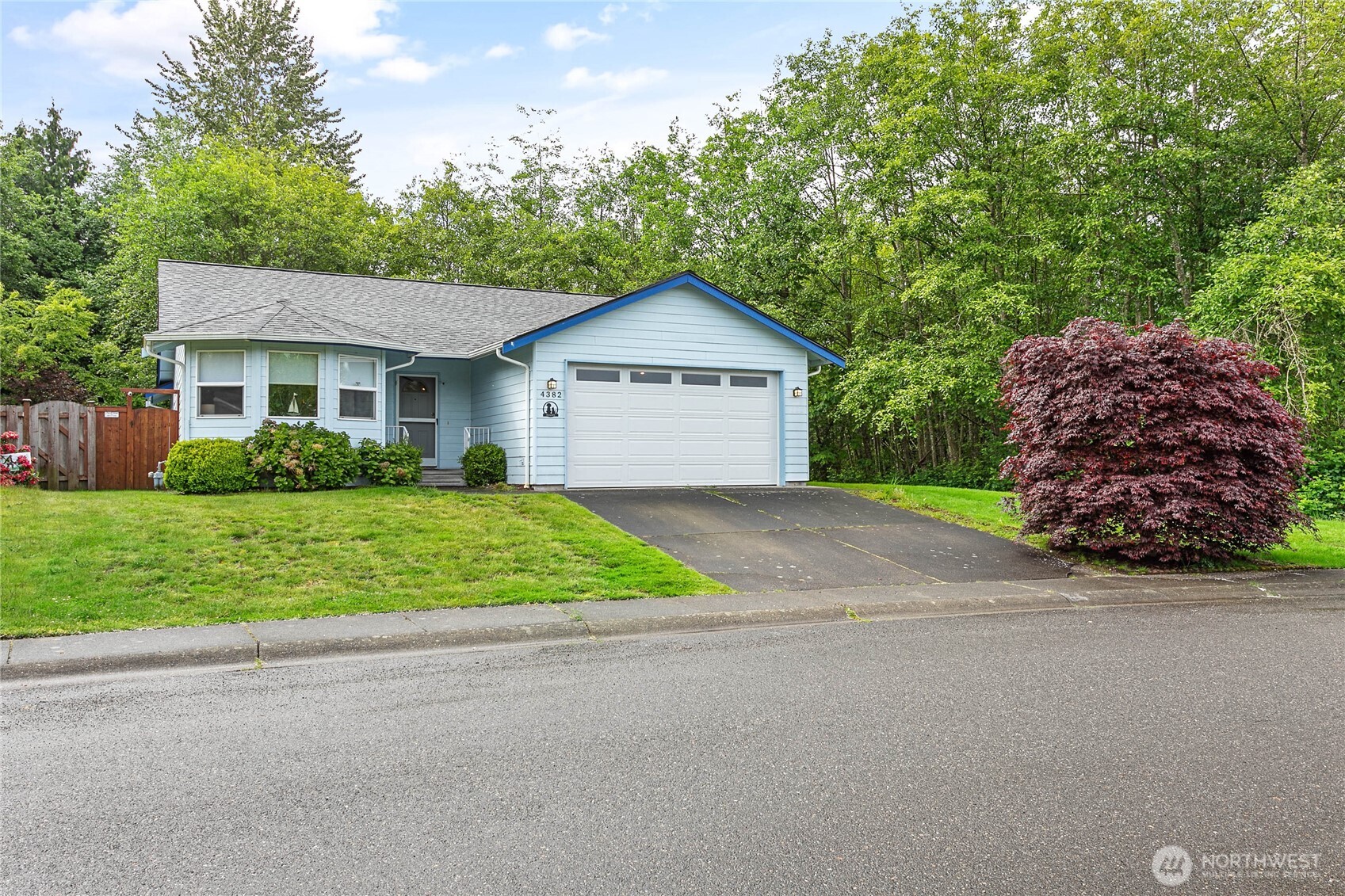 4382 Lateener Lane