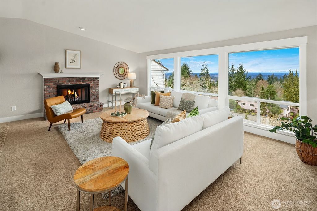 Photo of 14905 SE 49th Street, Bellevue, WA 98006 (MLS # 2344808)