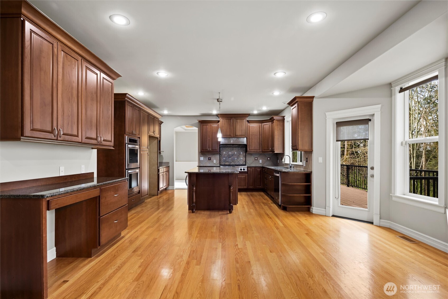 8516 NE 198th Street