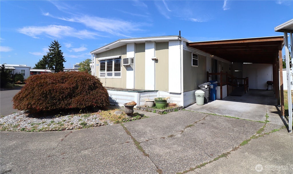 Photo of 3234 S 183rd Street #232, SeaTac, WA 98188 (MLS # 2577157)