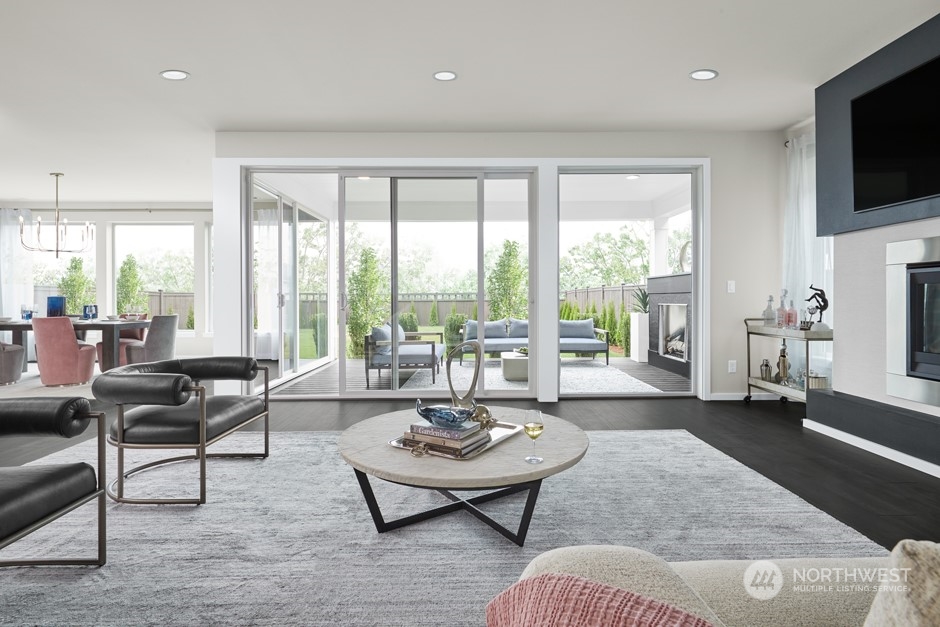 15510 205th Avenue E
