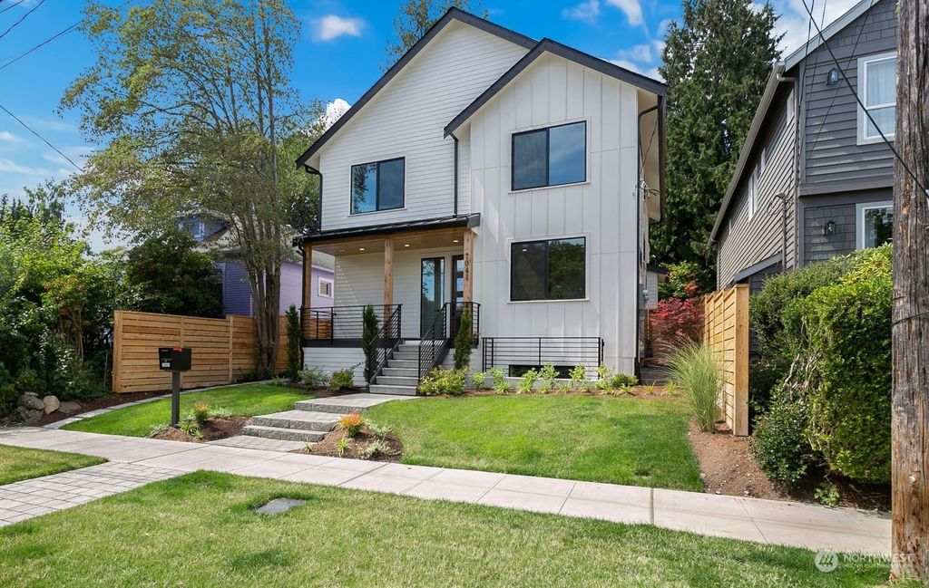 Photo of 7041 34th Avenue NE, Seattle, WA 98115 (MLS # 2148794)