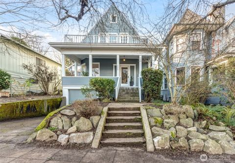 Photo of 1523 35th Avenue, Seattle, WA 98122 (MLS # 2467268)