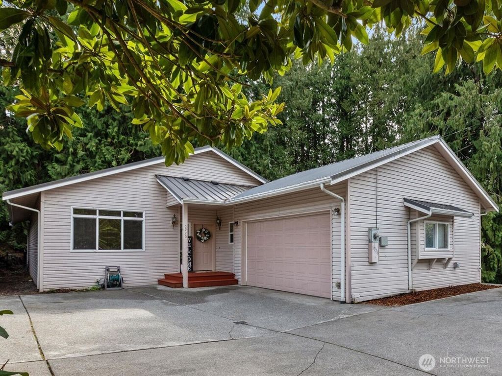 Photo of 6926 Grove Street, Marysville, WA 98270 (MLS # 2358305)