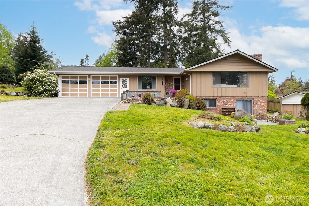 Photo of 2684 Olympic Drive, Oak Harbor, WA 98277 (MLS # 2517965)