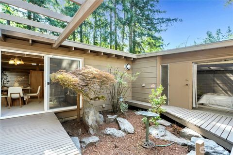 Photo of 4758 118th Ave SE Ave, Bellevue, WA 98006 (MLS # 2402625) Photo of 4758 118th Ave SE Ave, Bellevue, WA 98006 (MLS # 2402625)