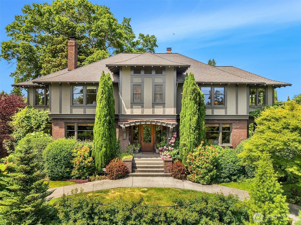 Photo of 3804 S McClellan Street, Seattle, WA 98144 (MLS # 2390693)