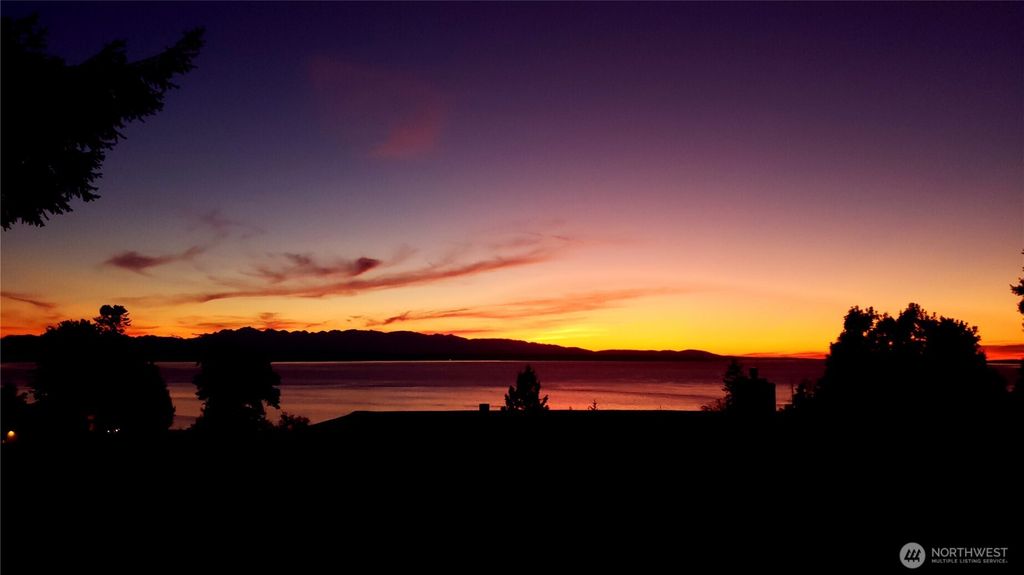 Photo of 16342 RESI 72nd Avenue W, Edmonds, WA 98026 (MLS # 2470647)