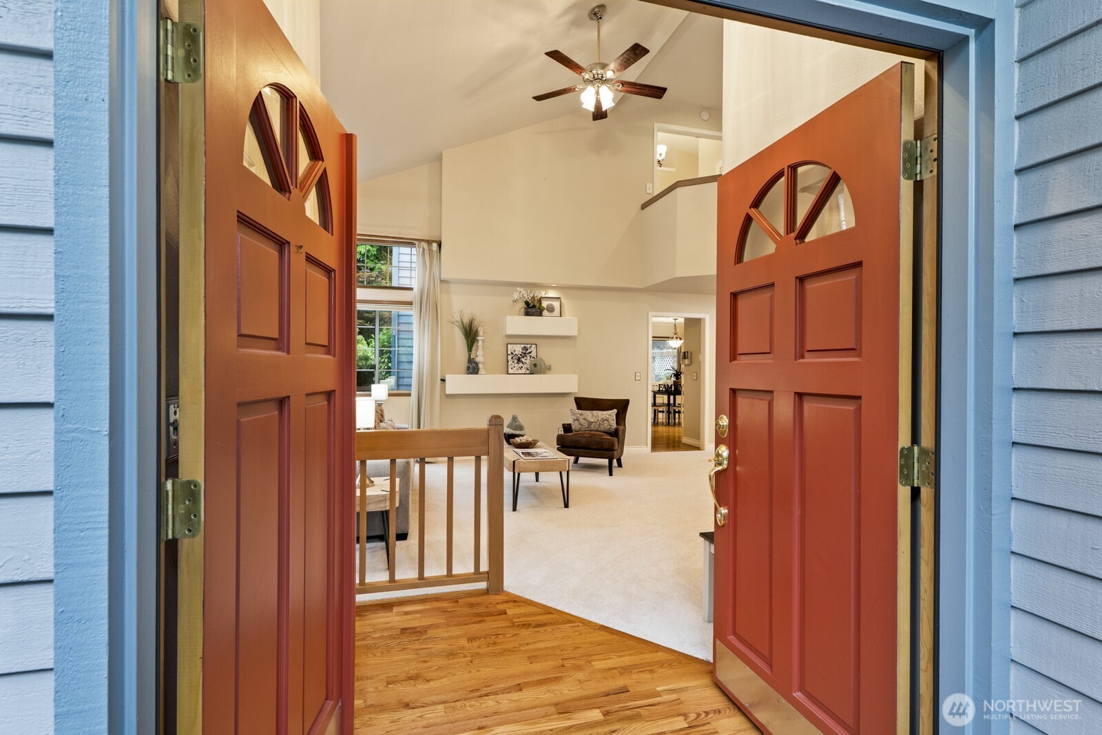 20410 Hollyhills Drive NE