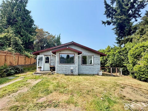 Photo of 3719 Commercial Avenue, Anacortes, WA 98221 (MLS # 2564369)