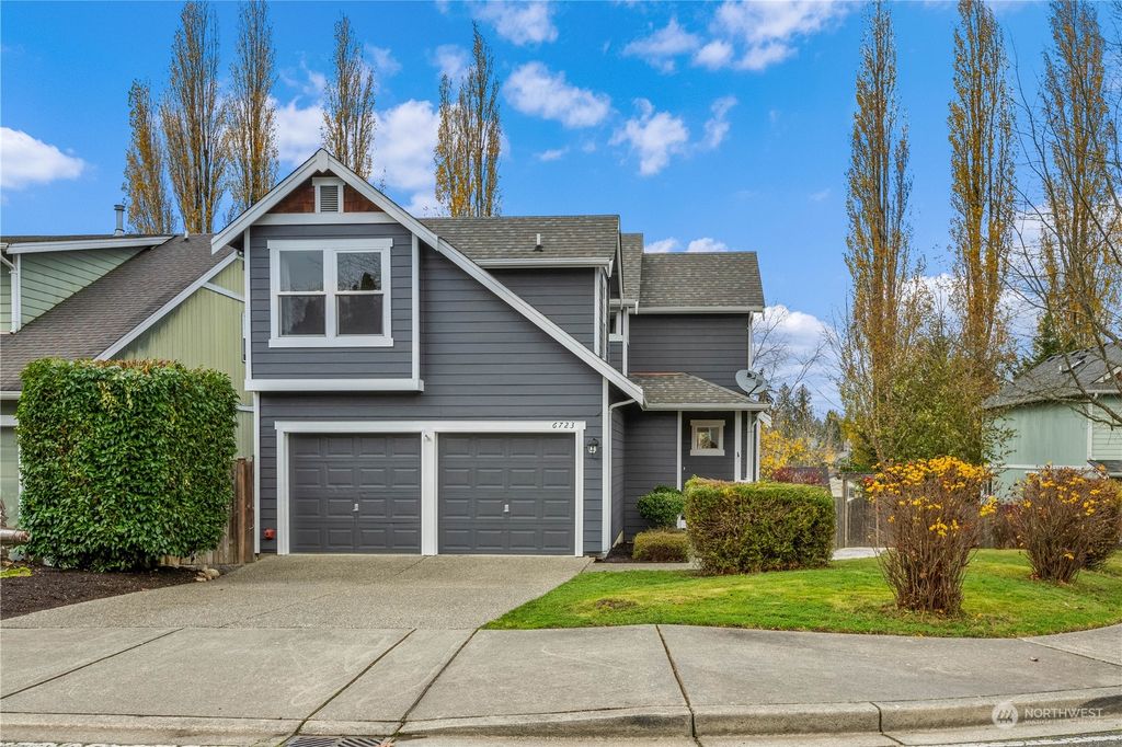 Photo of 6723 49th Place NE, Marysville, WA 98270 (MLS # 2310726)