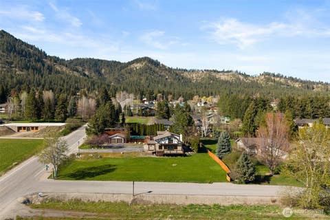 Photo of 10285 Ski Hill Drive, Leavenworth, WA 98826 (MLS # 2507268)