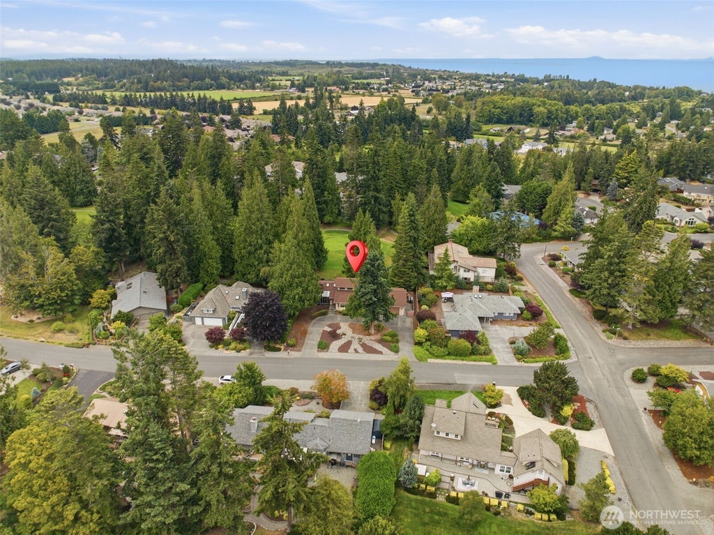 Photo of 106 Fairway Place, Sequim, WA 98382 (MLS # 2559827)