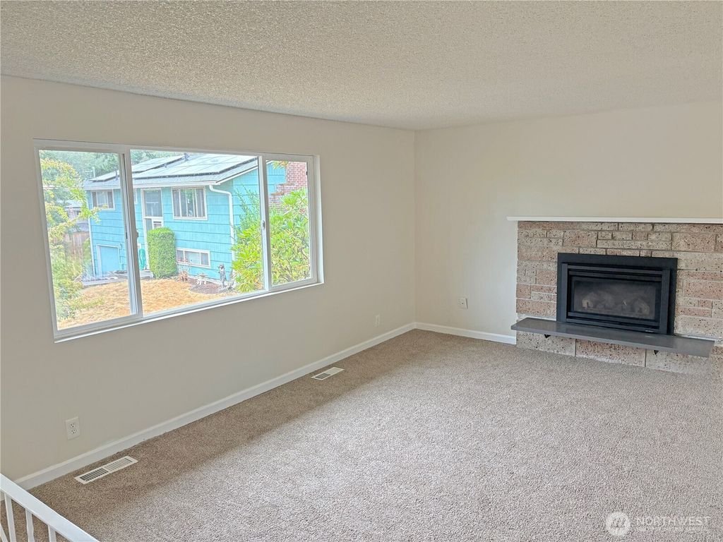 Photo of 16312 127th Place SE, Renton, WA 98058 (MLS # 2425025)