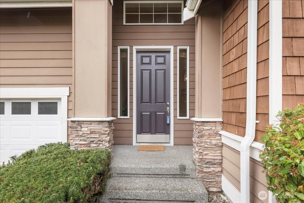 Photo of 8242 NE 198th St St, Kenmore, WA 98028 (MLS # 2368478)