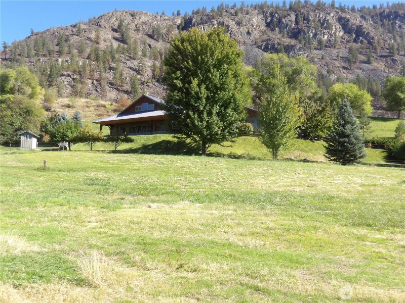 2132 Sinlahekin Road