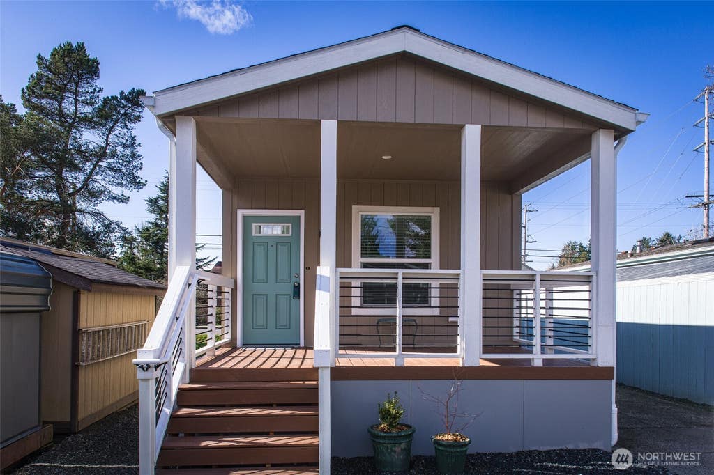 Photo of 2400 DONOVAN Avenue #4, Bellingham, WA 98225 (MLS # 2567209)