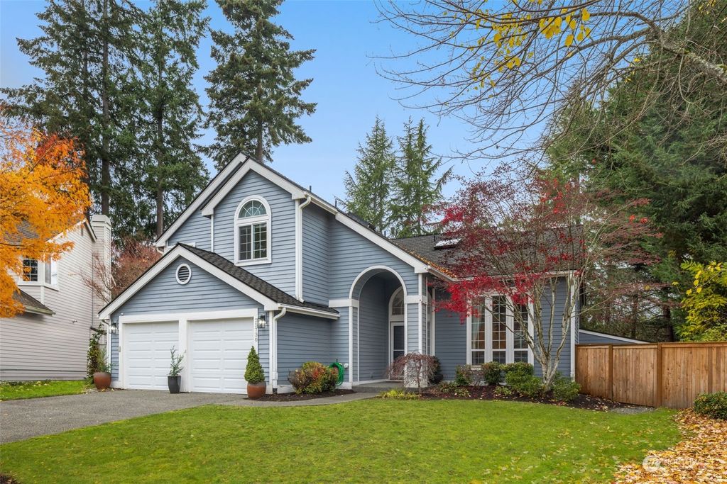 Photo of 25730 SE 39th Street, Sammamish, WA 98029 (MLS # 2307681)