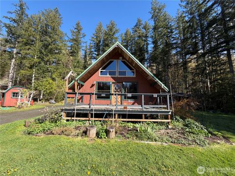 Photo of 2750 Leland Valley Road W, Quilcene, WA 98376 (MLS # 2498354)