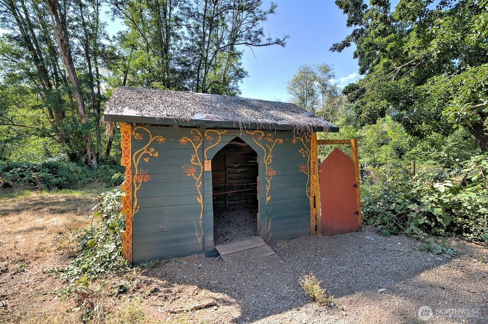 1250 E Crestview Drive