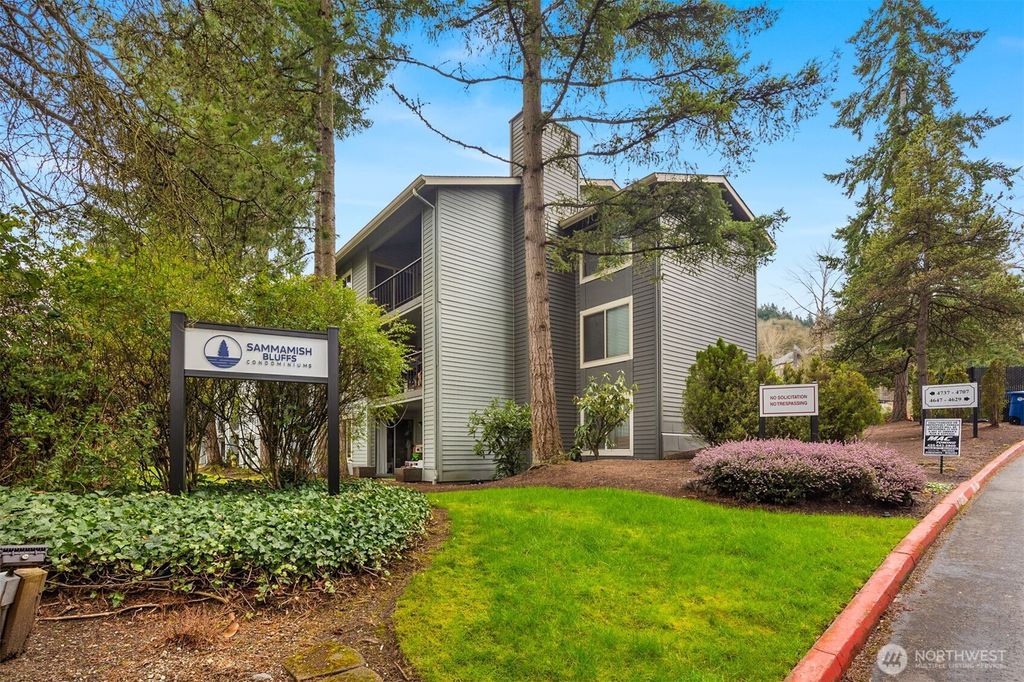 Photo of 4707 W lake sammamish Parkway SE #d304, Issaquah, WA 98027 (MLS # 2489636)