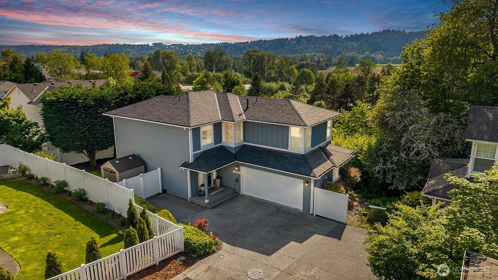 Photo of 14823 1st Avenue NE, Duvall, WA 98019 (MLS # 2521233)