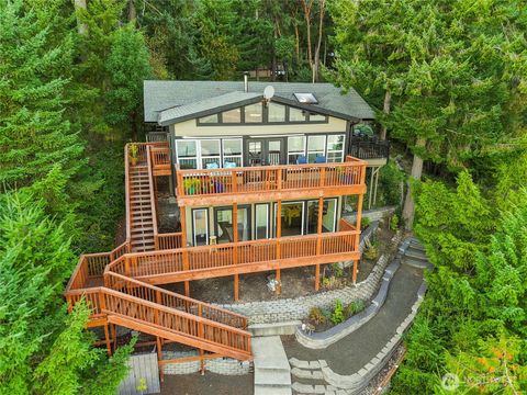 Photo of 170 E Camus Drive, Shelton, WA 98584 (MLS # 2443594)