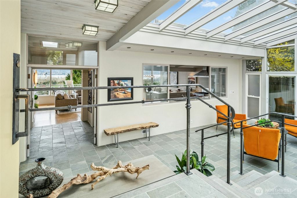 Photo of 7306 56th Avenue NE, Seattle, WA 98115 (MLS # 2350108)
