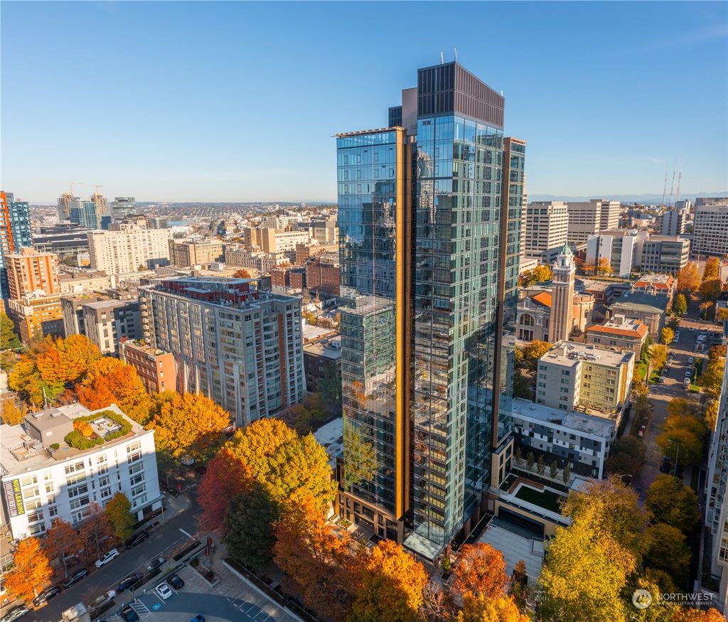 Photo of 800 Columbia Street #1610, Seattle, WA 98104 (MLS # 2291621)
