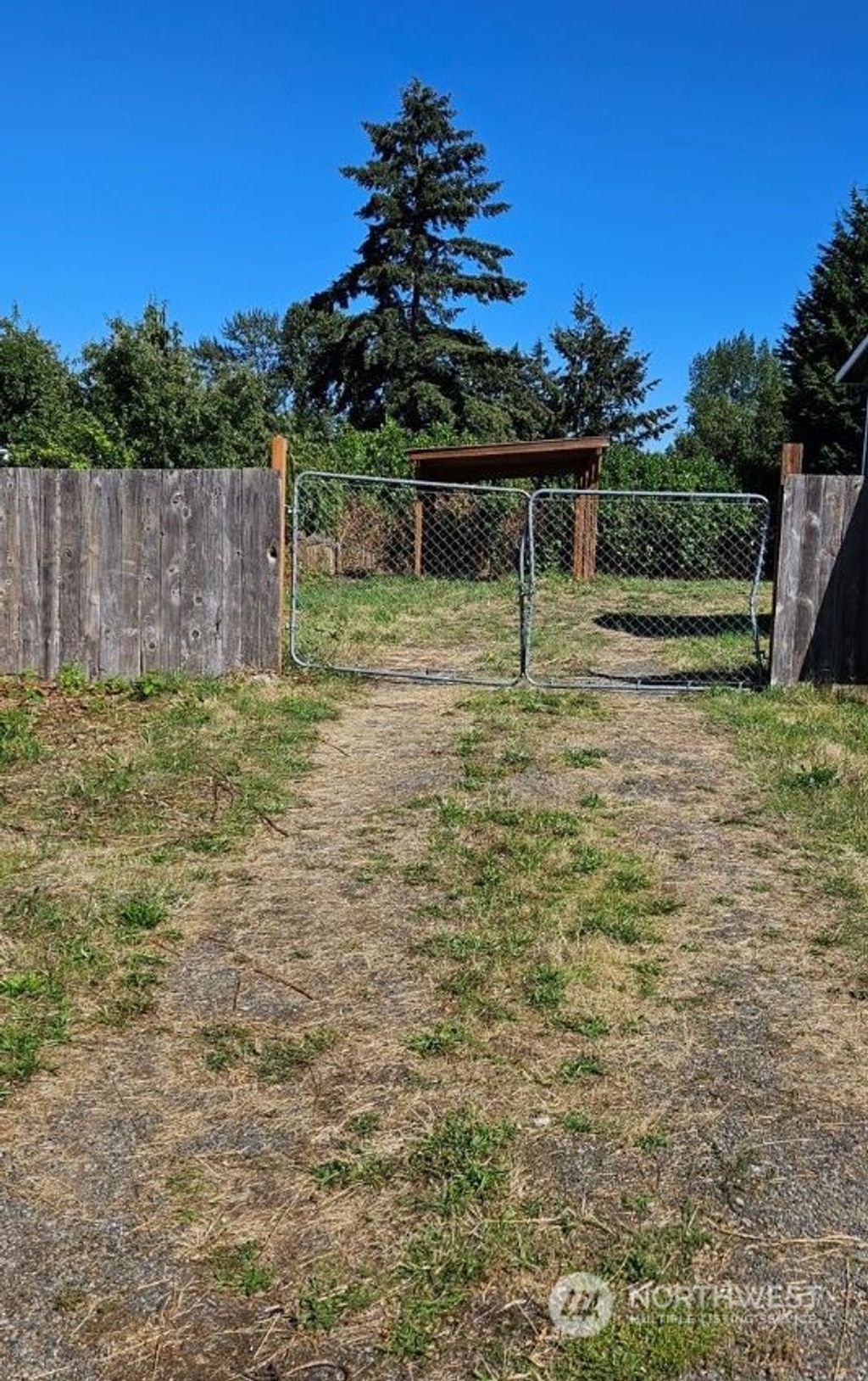 Photo of 10616 12th Avenue SW, Seattle, WA 98146 (MLS # 2285257)